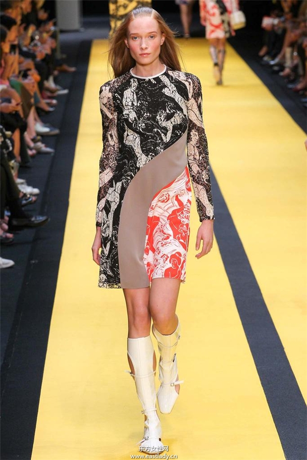Carven 2015春夏女裝流行發(fā)布