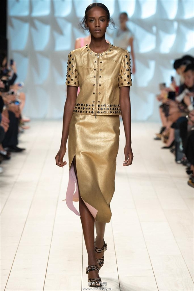 Nina Ricci 2015春夏女裝流行發(fā)布