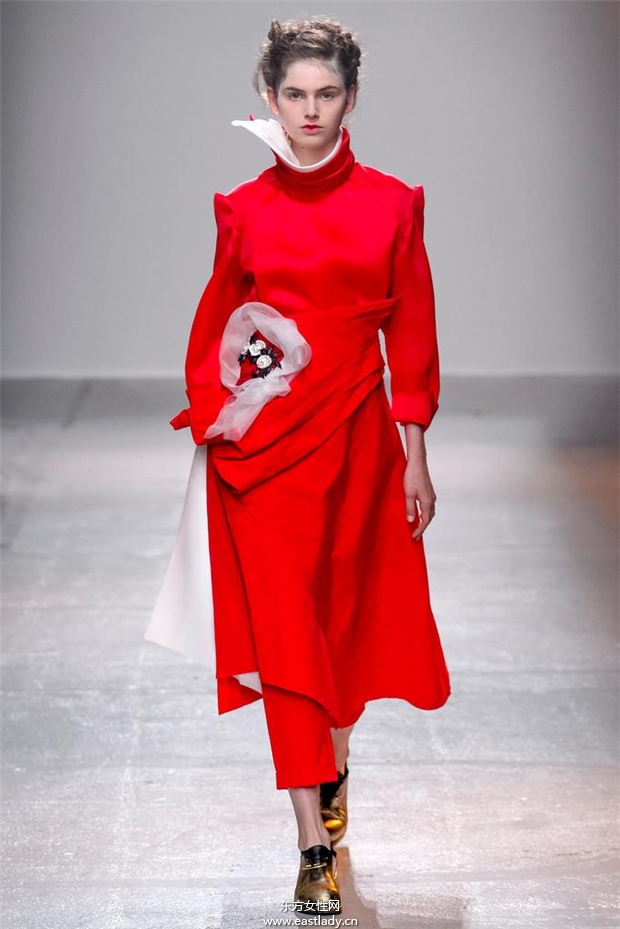 Aganovich 2015春夏女裝流行發(fā)布