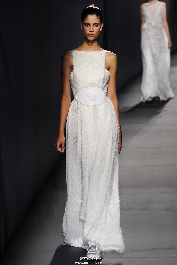 Vionnet 2015春夏女裝流行發(fā)布