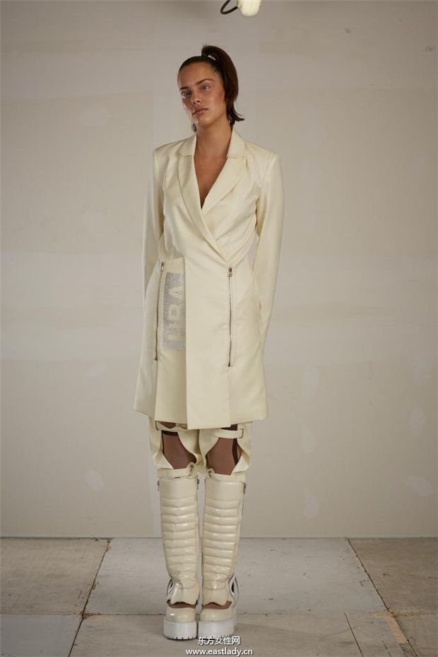 Hood by Air 2015春夏女裝流行發(fā)布