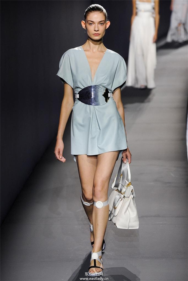 Vionnet 2015春夏女裝流行發(fā)布