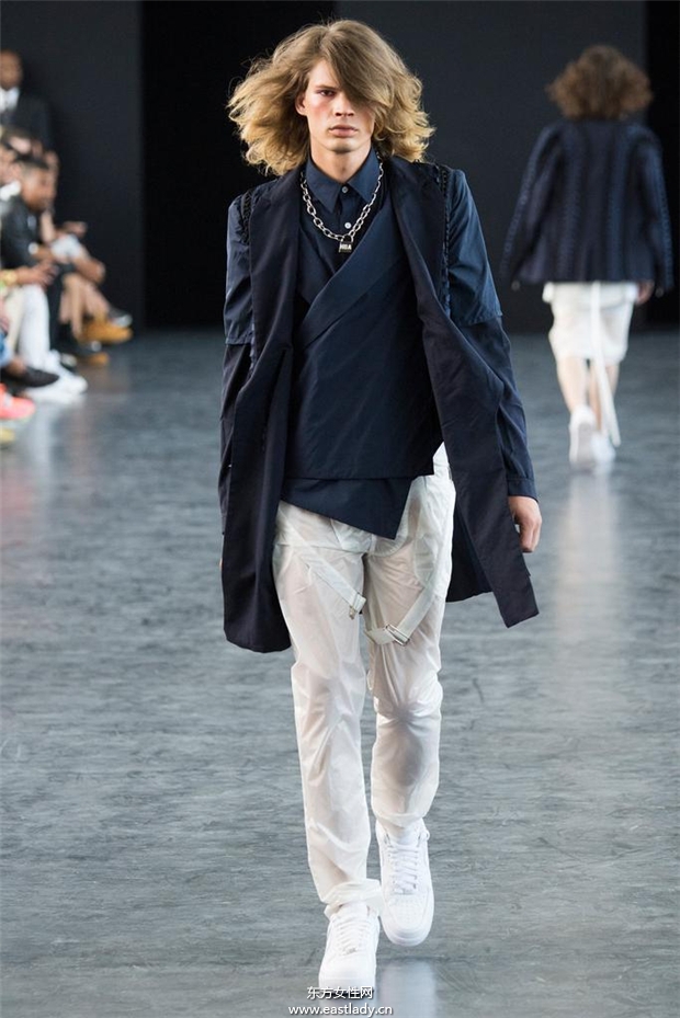 Hood by Air 2015春夏女裝流行發(fā)布