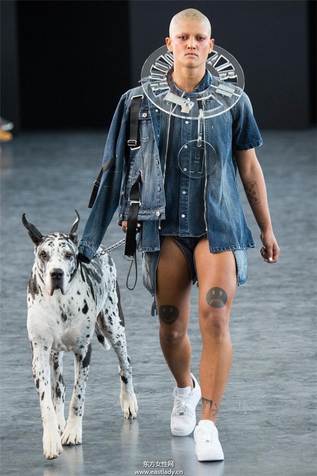 Hood by Air 2015春夏女裝流行發(fā)布