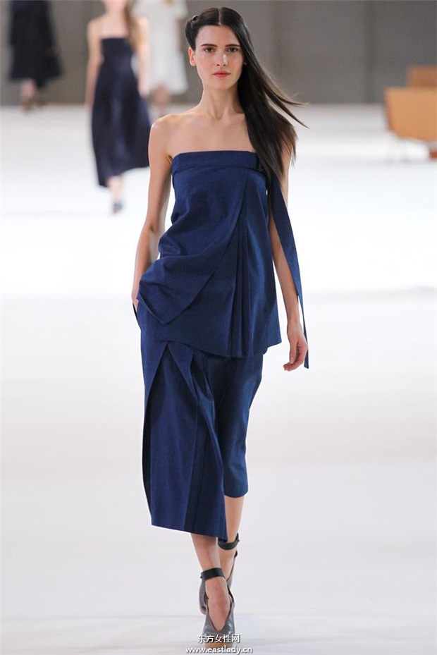 Christophe Lemaire 2015春夏女裝流行發(fā)布