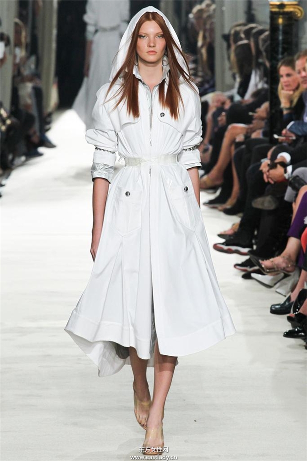 Alexis Mabille 2015春夏女裝流行發(fā)布