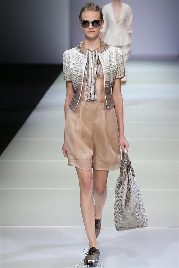 Giorgio Armani 2015春夏女裝流行發(fā)布