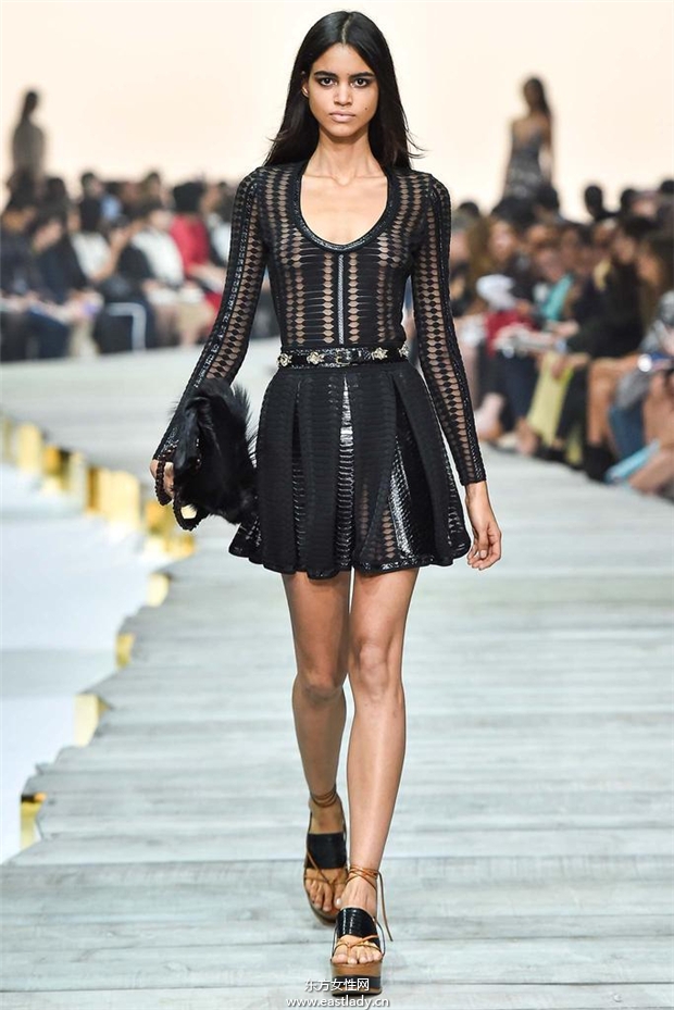 Roberto Cavalli 2015春夏女裝流行發(fā)布