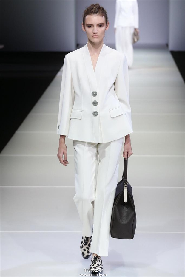 Giorgio Armani 2015春夏女裝流行發(fā)布