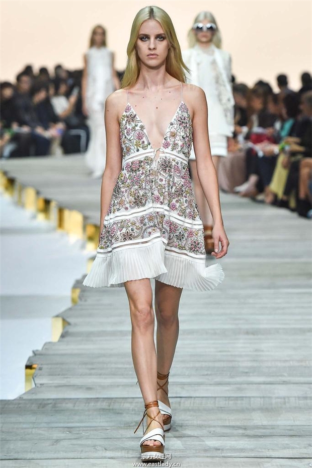 Roberto Cavalli 2015春夏女裝流行發(fā)布