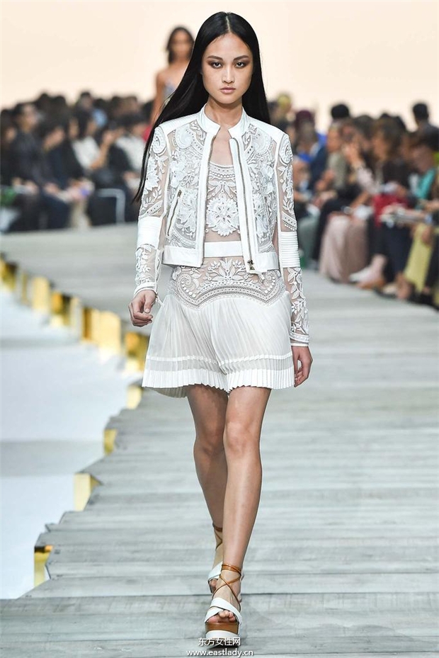 Roberto Cavalli 2015春夏女裝流行發(fā)布