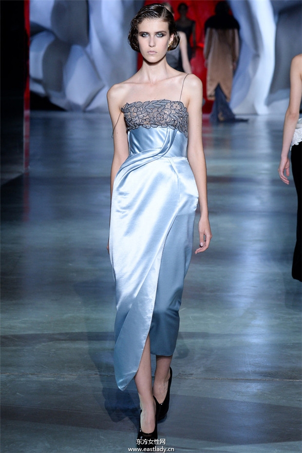 Ulyana Sergeenko 2014秋冬女裝高級(jí)定制發(fā)布