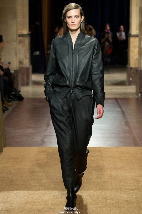Hermès（愛馬仕）秋冬女裝時(shí)尚大片