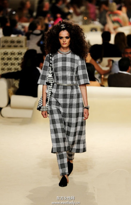 Dior 2015 Cruise系列女裝迪拜新品發(fā)布