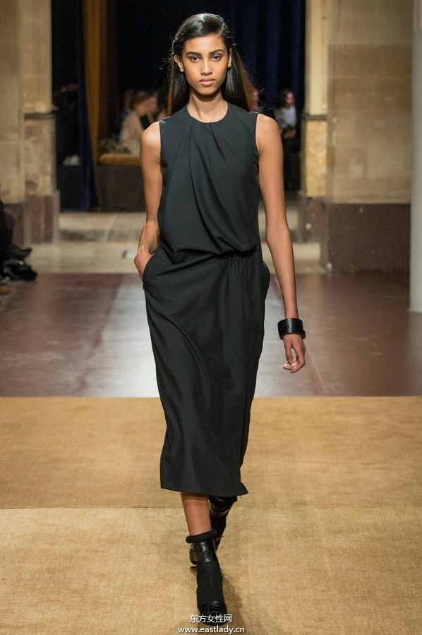 Hermès（愛馬仕）秋冬女裝時(shí)尚大片