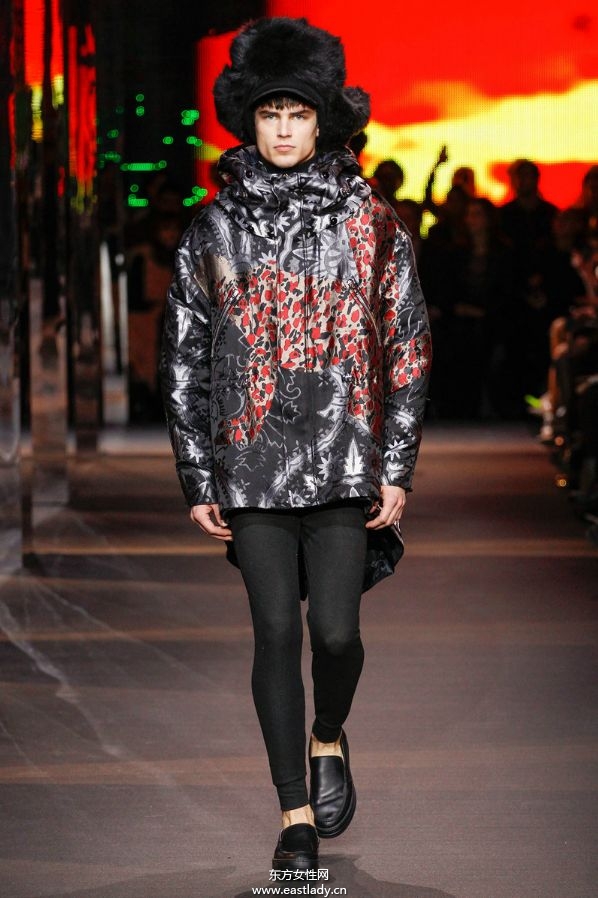 Moncler Gamme Rouge 2014秋冬女裝新品發(fā)布