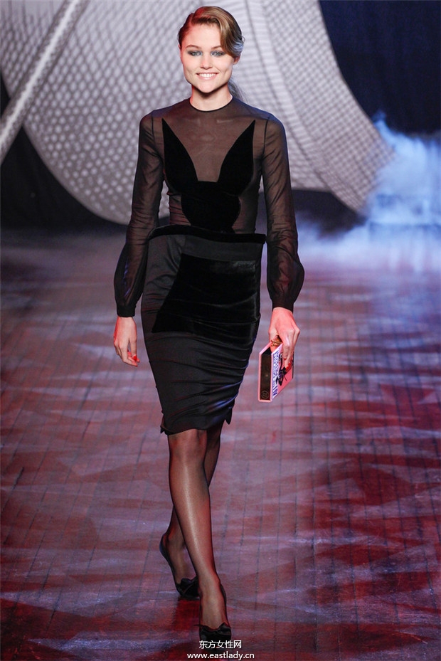 Olympia Le-Tan巴黎時(shí)裝周2014秋冬新品發(fā)布