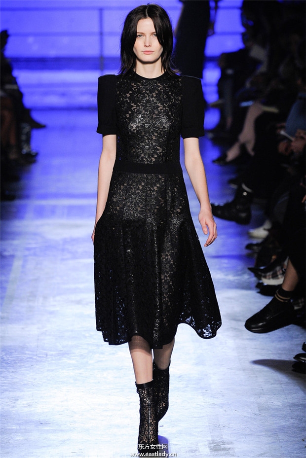 Emanuel Ungaro2014秋冬流行女裝時(shí)尚大片