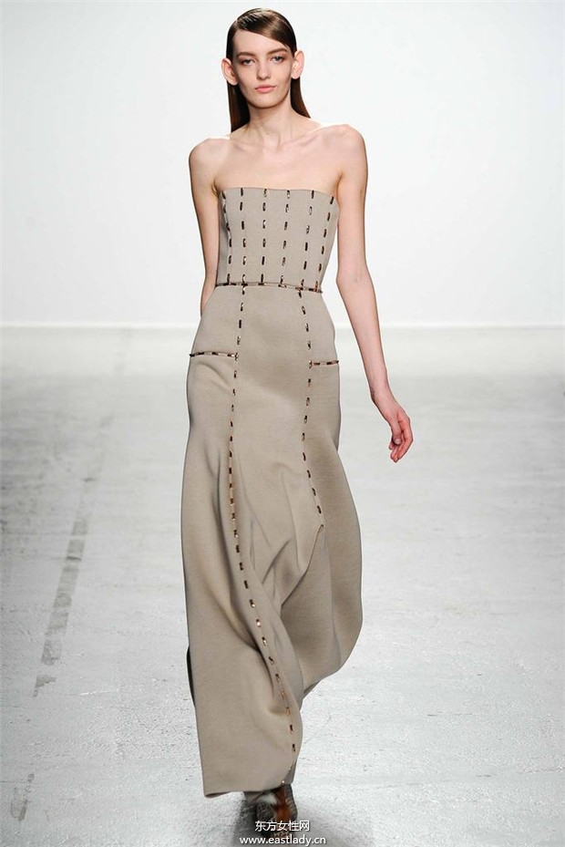 John Galliano巴黎時(shí)裝周2014秋冬新品發(fā)布