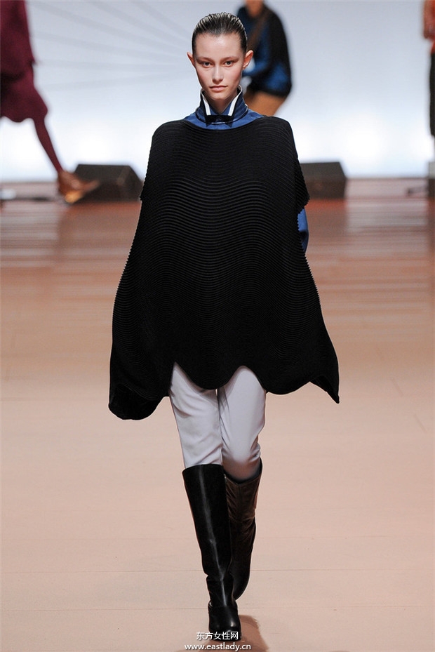Issey Miyake巴黎時(shí)裝周2014秋冬新品發(fā)布