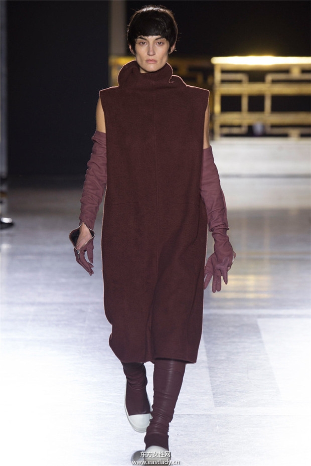 Rick Owens巴黎時(shí)裝周2014秋冬新品發(fā)布