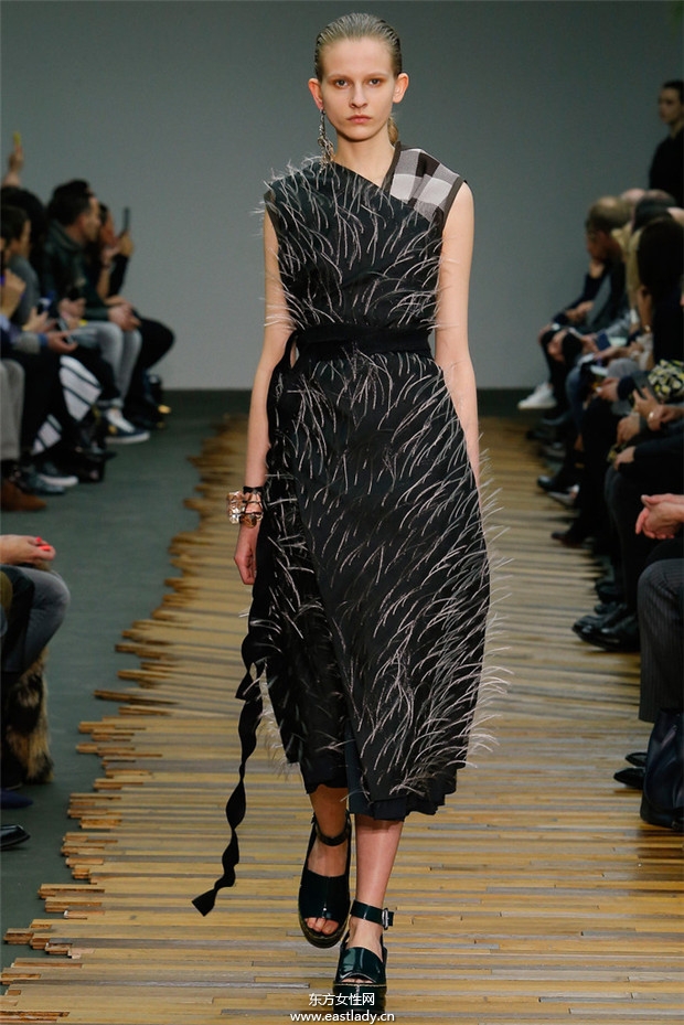 Céline巴黎時(shí)裝周2014秋冬新品發(fā)布