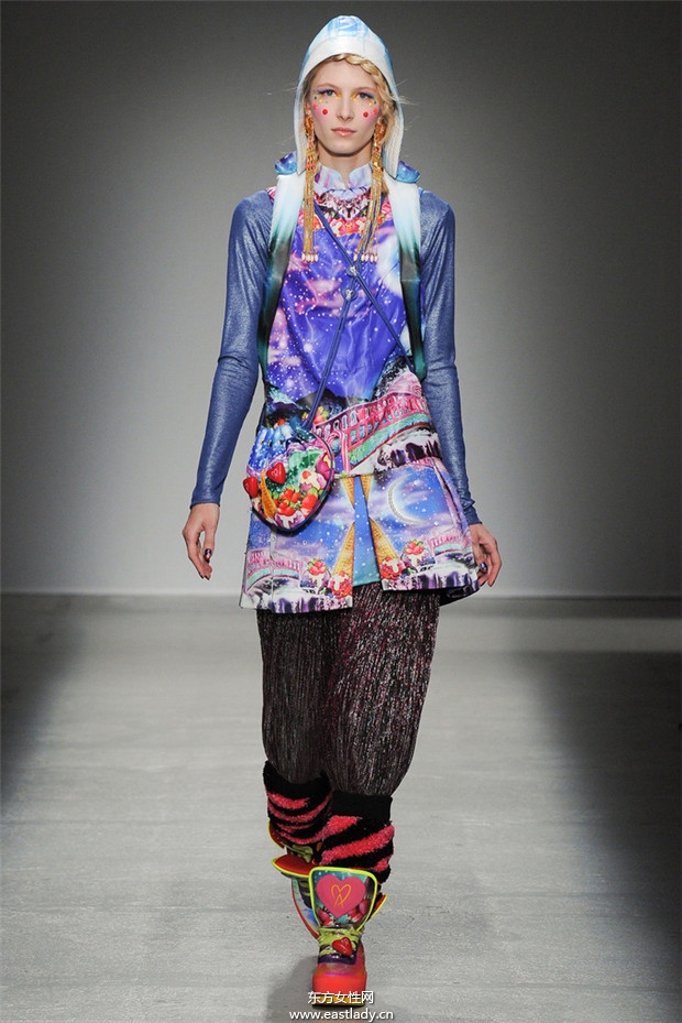 Manish Arora巴黎時(shí)裝周2014秋冬新品發(fā)布