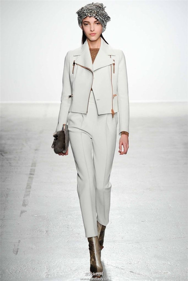 John Galliano巴黎時(shí)裝周2014秋冬新品發(fā)布