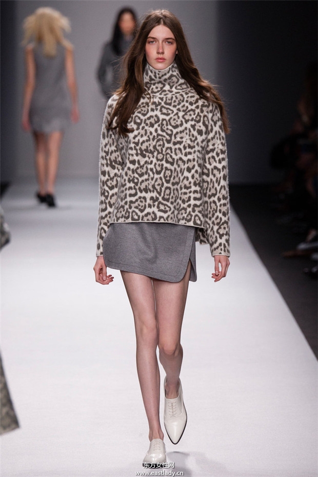 Vanessa Bruno巴黎時(shí)裝周2014秋冬新品發(fā)布