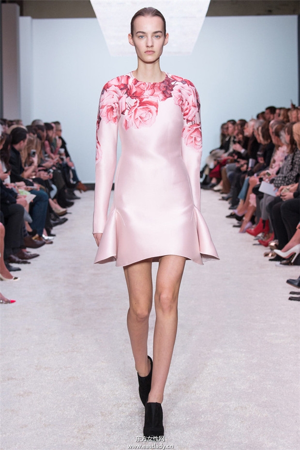 Giambattista Valli巴黎時裝周2014秋冬新品發(fā)布