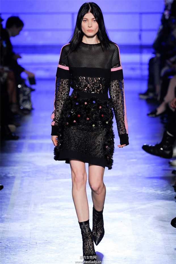 Emanuel Ungaro2014秋冬流行女裝時(shí)尚大片