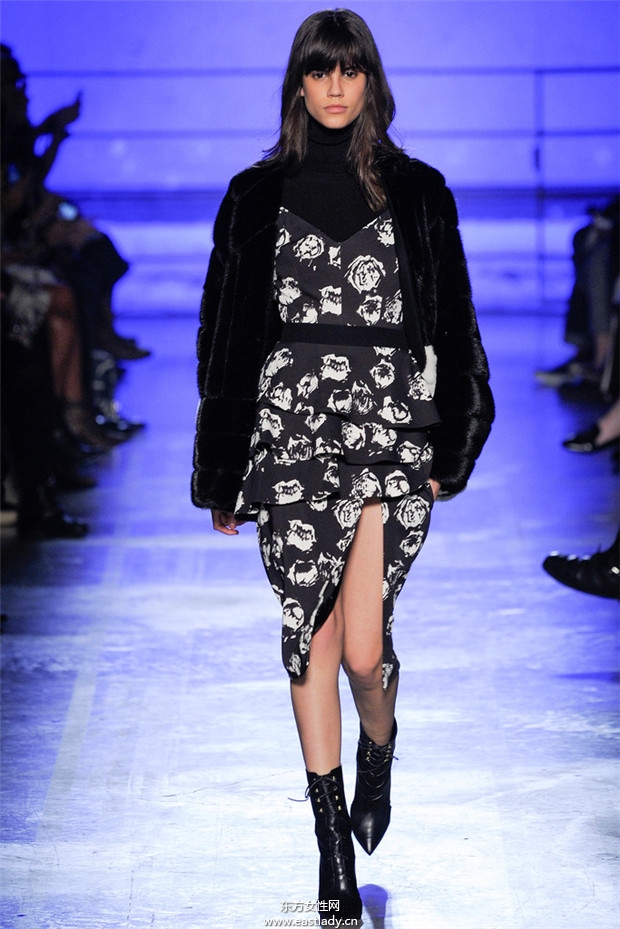 Emanuel Ungaro2014秋冬流行女裝時(shí)尚大片