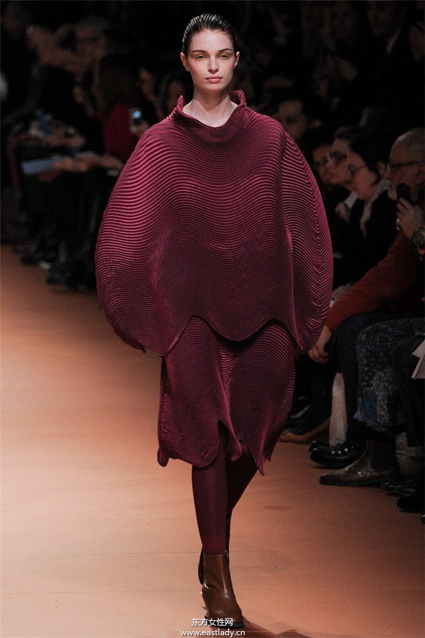 Issey Miyake巴黎時(shí)裝周2014秋冬新品發(fā)布