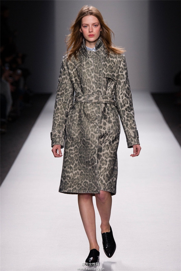 Vanessa Bruno巴黎時(shí)裝周2014秋冬新品發(fā)布