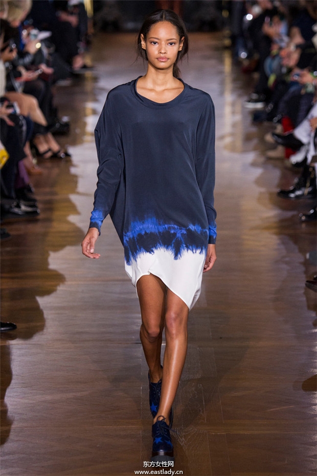 Stella McCartney巴黎時(shí)裝周2014秋冬新品發(fā)布