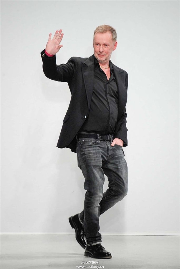 John Galliano巴黎時(shí)裝周2014秋冬新品發(fā)布