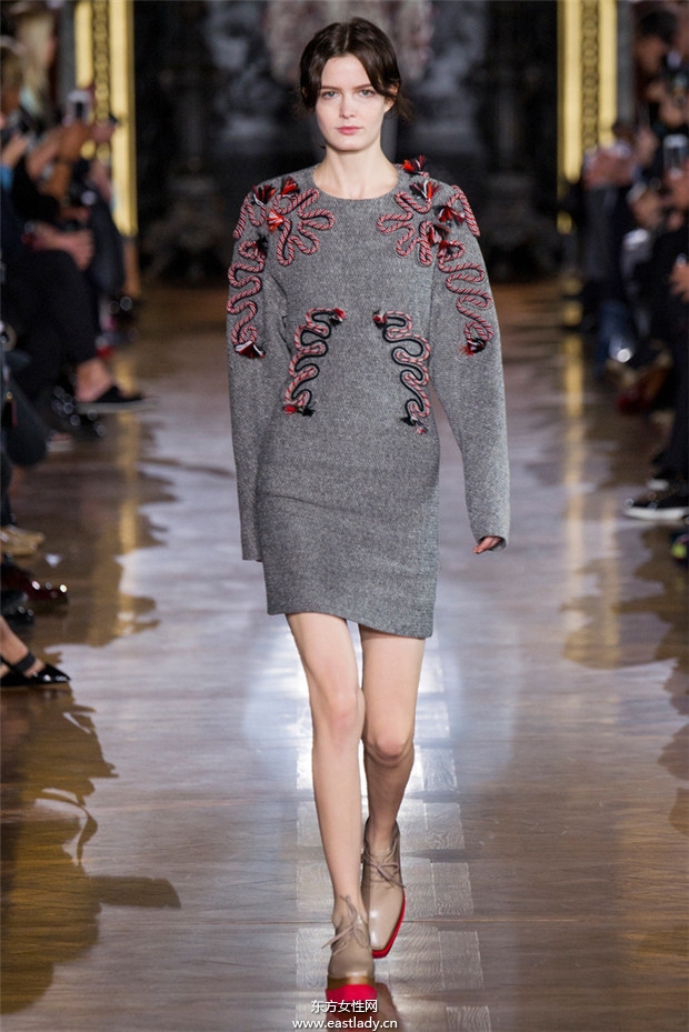 Stella McCartney巴黎時(shí)裝周2014秋冬新品發(fā)布