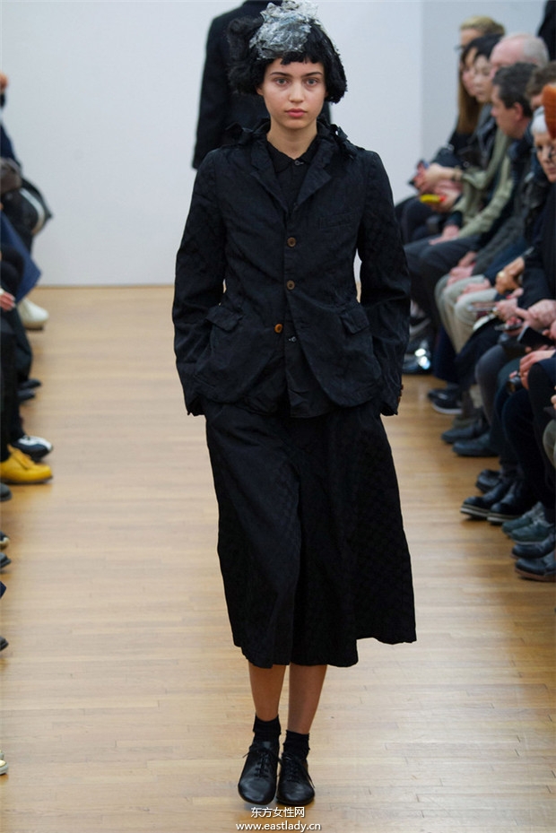 Comme des Gar&ccedil;ons巴黎時(shí)裝周2014秋冬新品發(fā)布