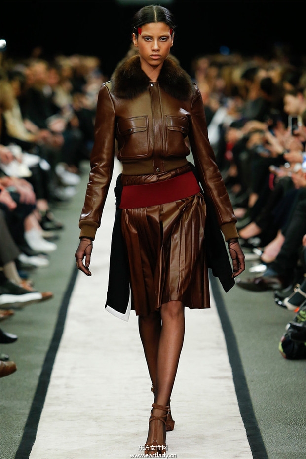 Givenchy巴黎時裝周2014秋冬新品發(fā)布