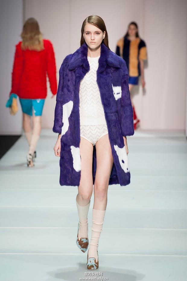 Au Jour Le Jour 2014秋冬女裝新品發(fā)布