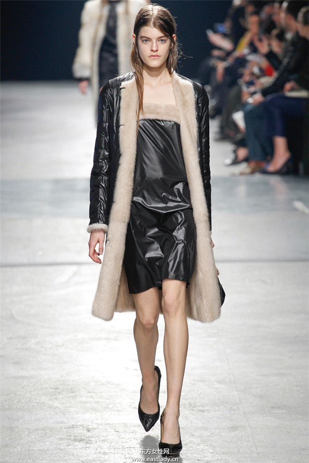 Christopher Kane倫敦時(shí)裝周2014秋冬新品發(fā)布