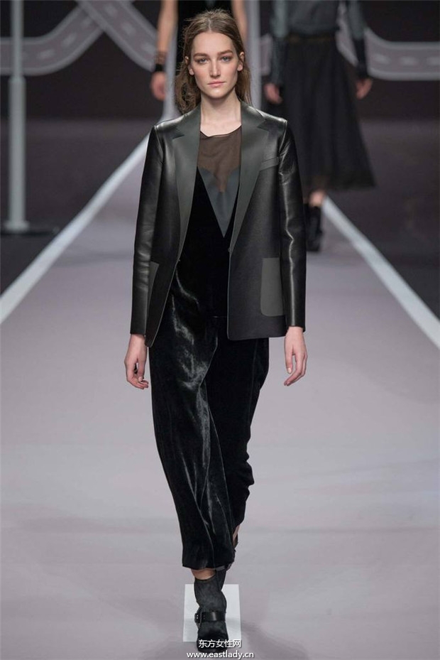 Viktor & Rolf巴黎時裝周2014秋冬新品發(fā)布
