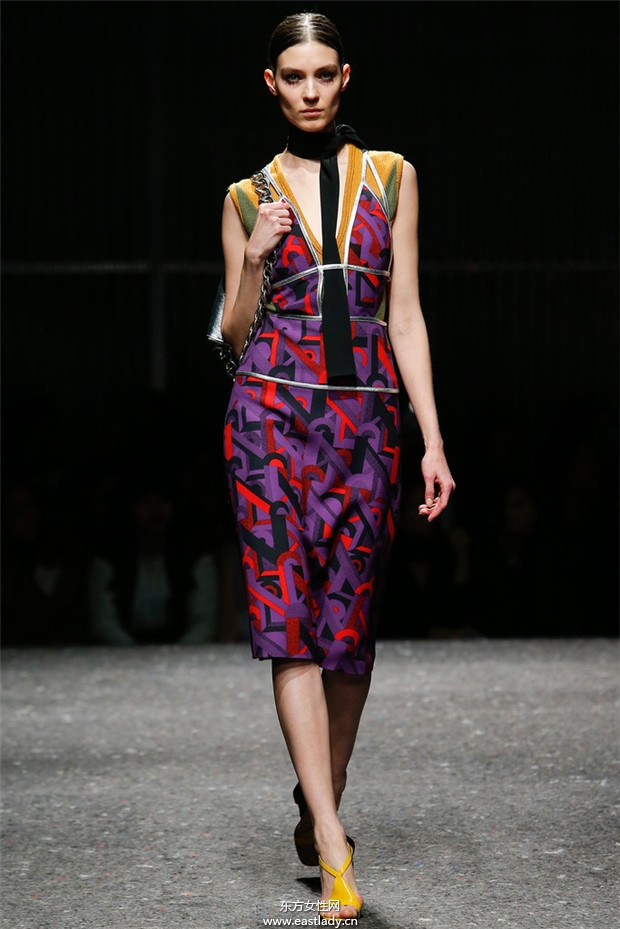 Prada米蘭時(shí)裝周2014秋冬新品發(fā)布