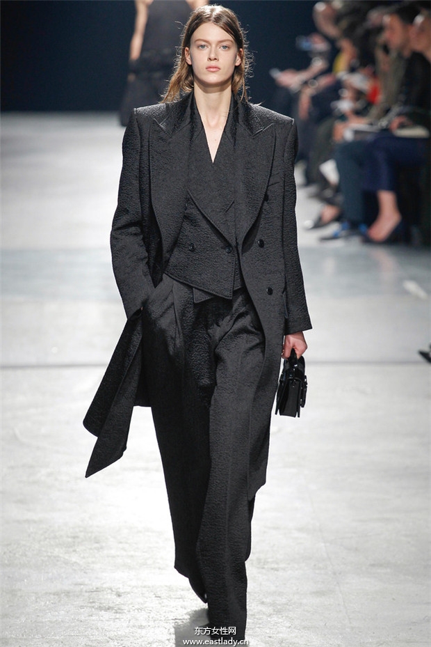 Christopher Kane倫敦時(shí)裝周2014秋冬新品發(fā)布