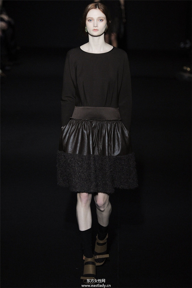 Alberta Ferretti米蘭時(shí)裝周2014秋冬新品發(fā)布
