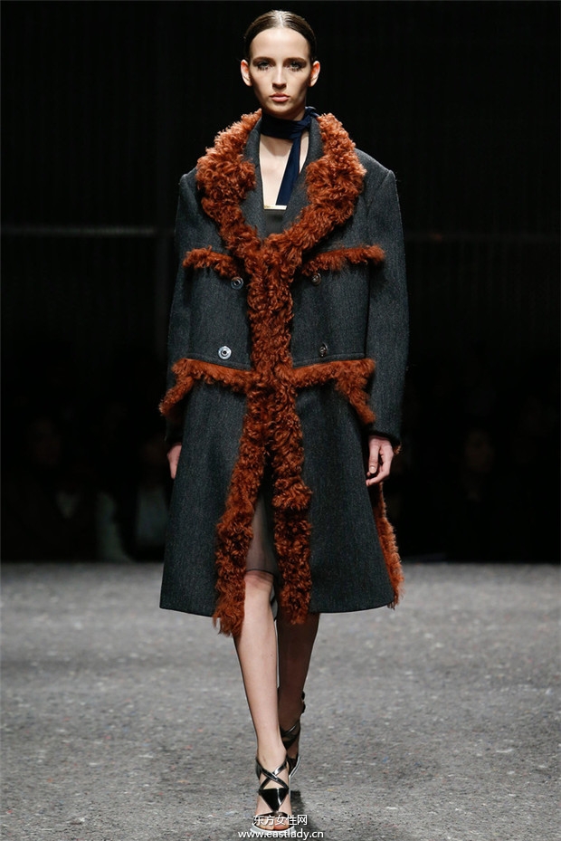 Prada米蘭時(shí)裝周2014秋冬新品發(fā)布