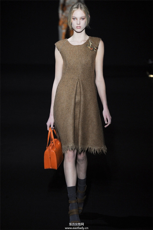 Alberta Ferretti米蘭時(shí)裝周2014秋冬新品發(fā)布