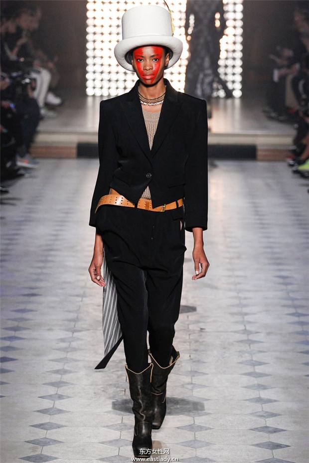 Vivienne Westwood巴黎時裝周2014秋冬新品發(fā)布