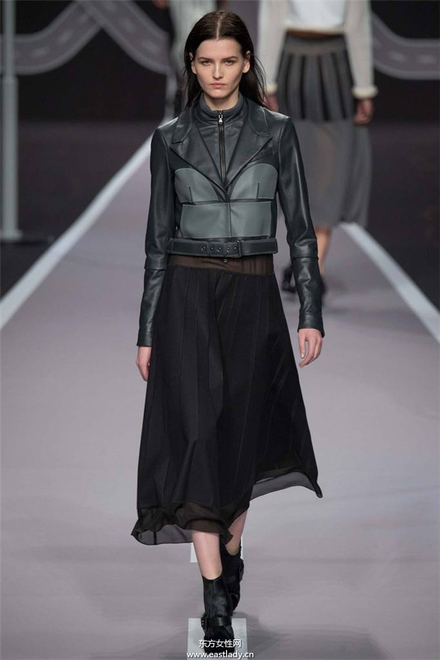 Viktor & Rolf巴黎時裝周2014秋冬新品發(fā)布