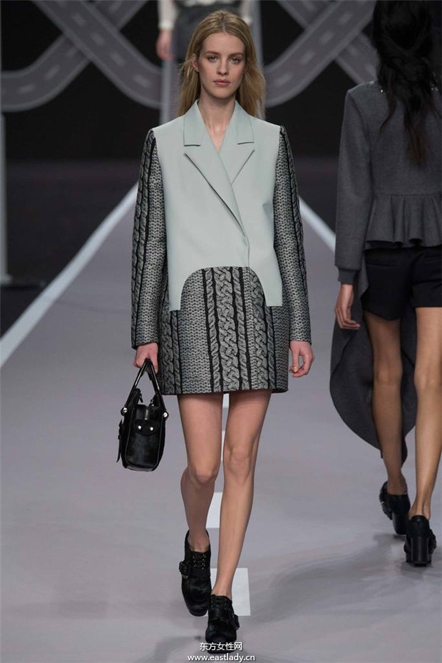 Viktor & Rolf巴黎時裝周2014秋冬新品發(fā)布